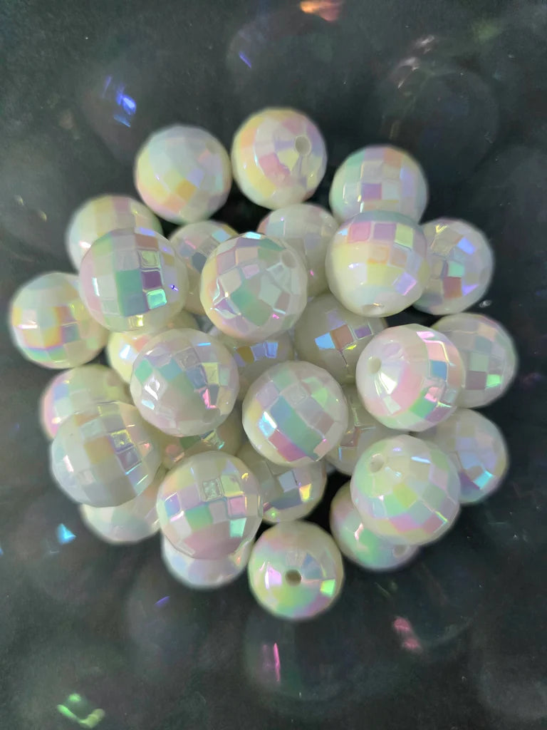 WHITE FACETED