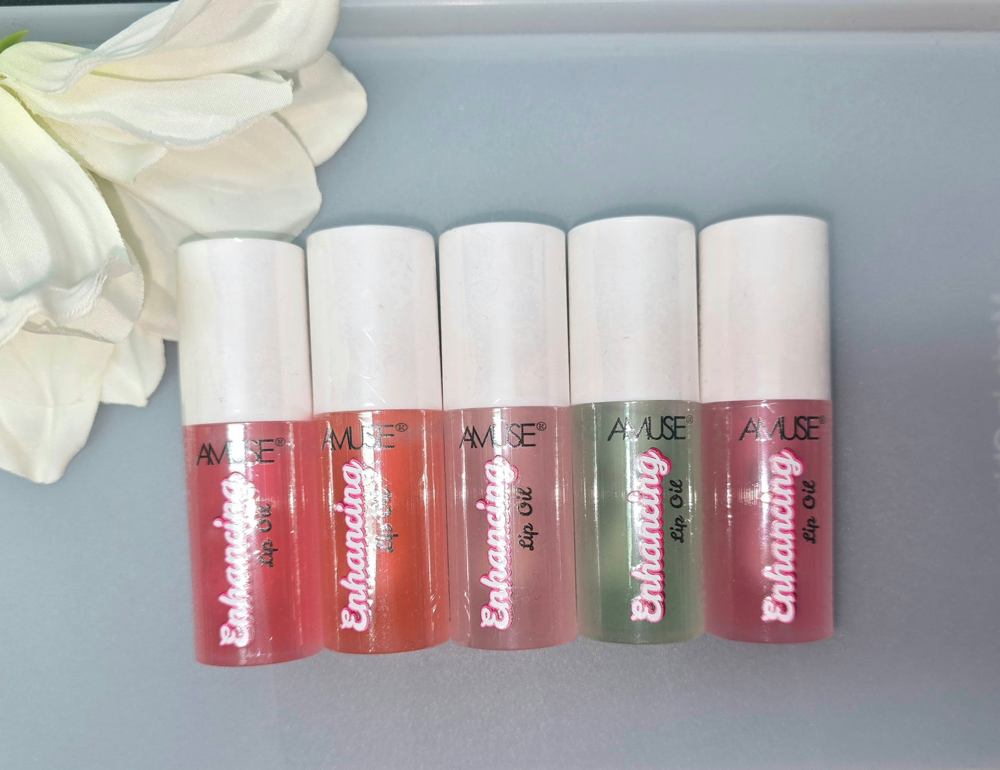 ENCHANTING LIP OIL
