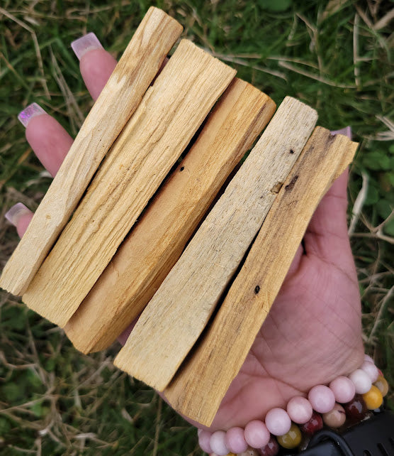 NATURAL CRYSTAL BRACELETS